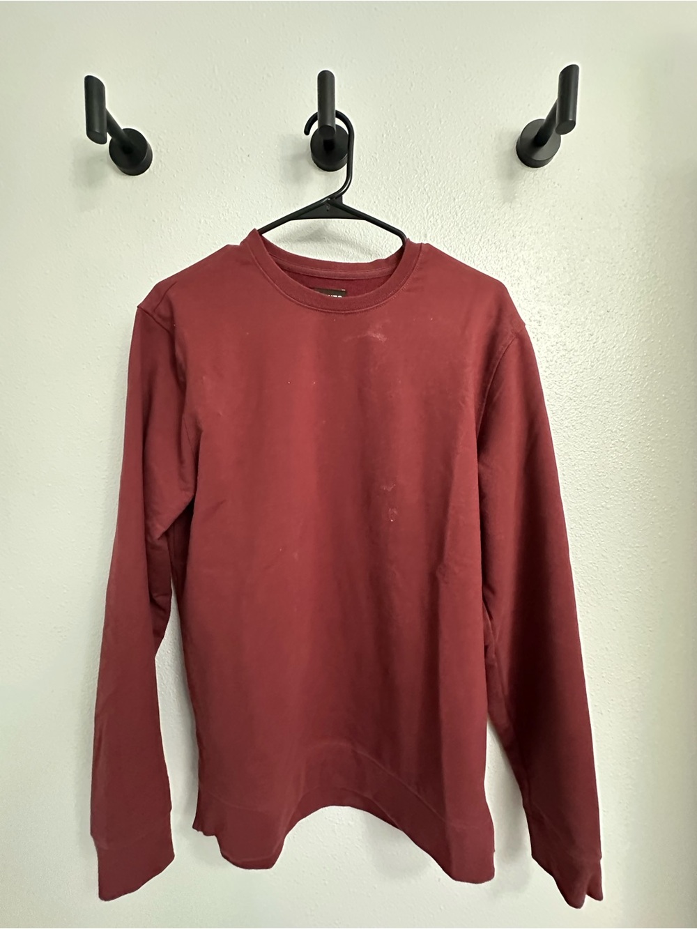 Cuts Clothing Men's Crewneck Sweater in Burgundy Red